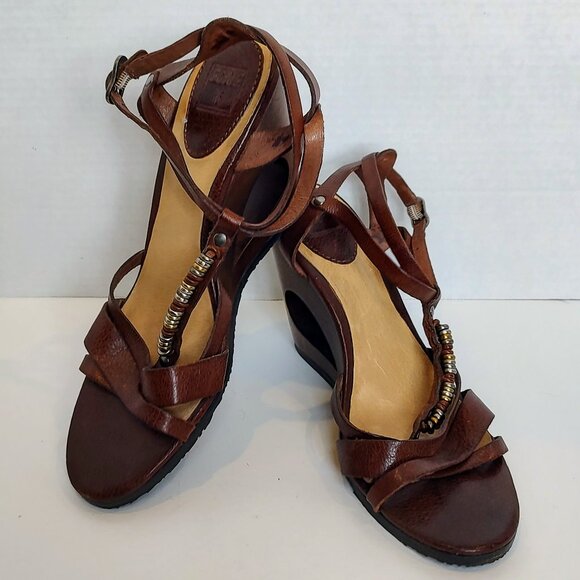 Frye Annabelle Metal T-Strap Wedge Heels - Picture 1 of 4